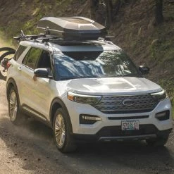 Yakima CBX 16 Roof Box -Deals Yakima Shop 1dc16594 72f2 4c7a 9ff0 a6afa3b597a6