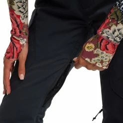 Burton GORE-TEX Gloria Pants - Women's Tall Sizes -Deals Yakima Shop 271f30f3 1f06 4098 a350 036f56fb89ec