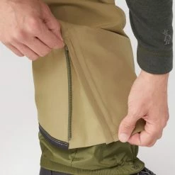 Burton GORE-TEX Reserve Bib Pants - Men's 25 Burton GORE-TEX Reserve Bib Pants - Men's -Deals Yakima Shop 28e16213 bc13 45aa 89a3 a52eb176e5cd