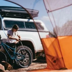 Yakima RoadShower Portable Shower - 10 gal. -Deals Yakima Shop 2c479d9a a5aa 45d5 8045 179425939d5f