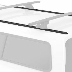 Yakima Tracks 60" with CapNuts