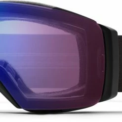 Smith I/O MAG XL ChromaPop Photochromic Snow Goggles with gogglesoc