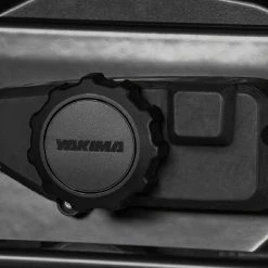 Yakima CBX 16 Roof Box -Deals Yakima Shop 44a65e5f d0df 4c0f 8965 643aa2403d7c