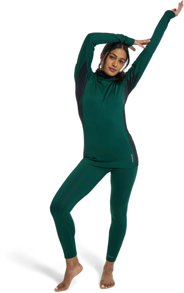 Burton Midweight X Base Layer Long Neck Hoodie - Women's 4 Burton Midweight X Base Layer Long Neck Hoodie - Women's - Image 4