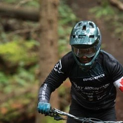 Smith Mainline MIPS Bike Helmet -Deals Yakima Shop ace37982 8e74 4b5f bc14 a3f35c48e355