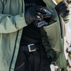 Burton AK GORE-TEX Cyclic Jacket - Men's -Deals Yakima Shop ad542619 de07 477e 9ffe b7a6d294a43f
