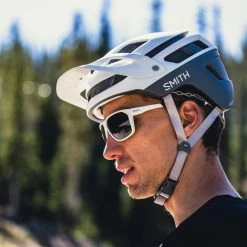 Smith Forefront 2 MIPS Bike Helmet -Deals Yakima Shop e687ef50 1487 409a 9eef 96eff48f8bba